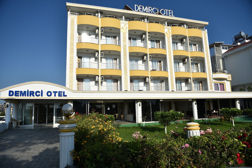 Demirci Hotel