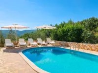 Chantal - Pools