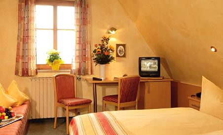 Hotel Uhl - Housity