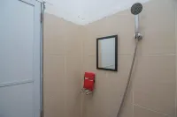 RedDoorz Near Hang Nadim Batam Airport