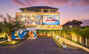 Bliss Surfer Hotel by Tritama Hospitality