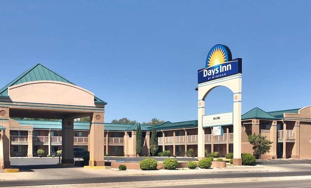 Days Inn by Wyndham Roswell