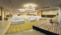 新德里機場大道福朋喜來登飯店