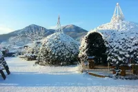 Yeongdeok Eunhaedang Hanok Stay Hotels in Yeongdeok