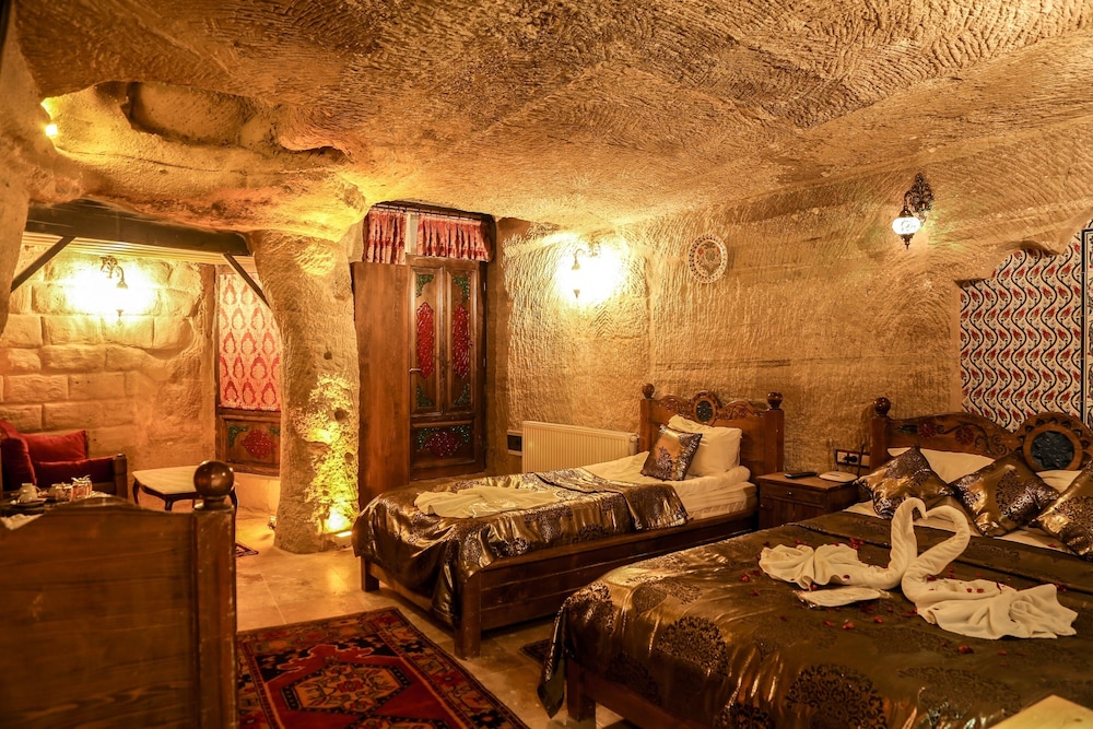 Goreme Palace Cave Suites