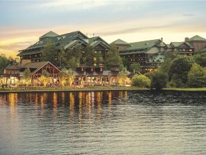 Copper Creek Villas & Cabins at Disney's Wilderness Lodge