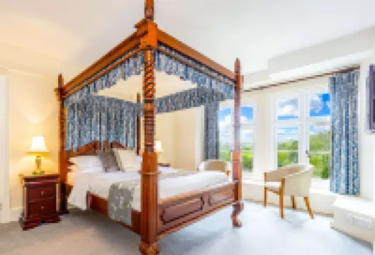 Best Western Limpley Stoke Hotel