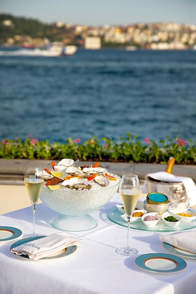 Four Seasons Hotel Istanbul at The Bosphorus