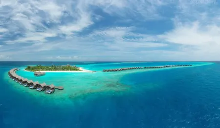 Grand Park Kodhipparu Maldives Отели в г. Kodhipparu