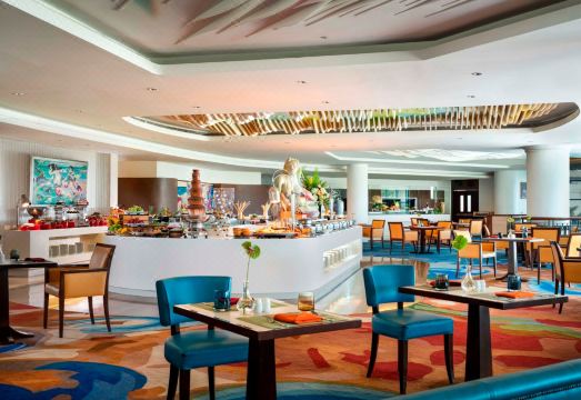 2. 호텔 시푸트라 ..