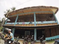 Tres Islas Hostel
