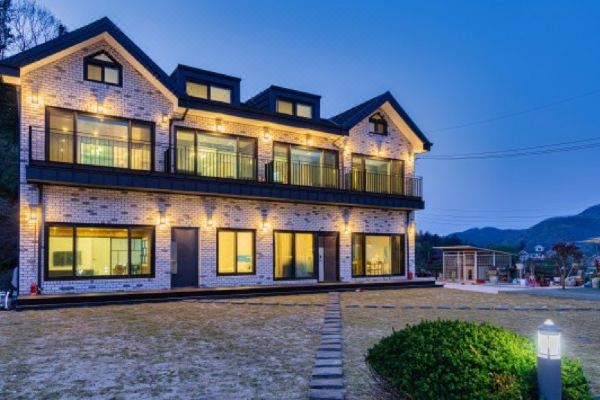 세라비풀빌라스파펜션_1
