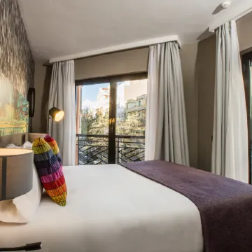 Leonardo Boutique Hotel Madrid Отели рядом с достопримечательностью «Монклоа-Аравака»
