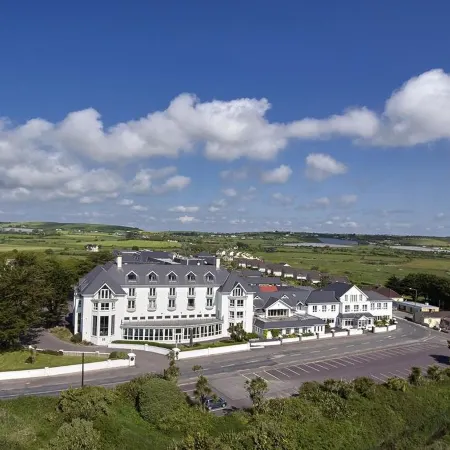 Garryvoe Hotel