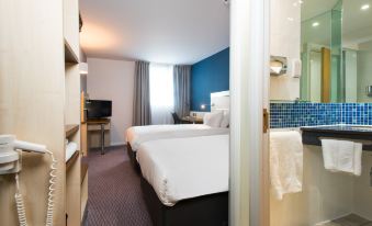 Holiday Inn Express Swindon City Centre