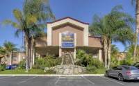 Clarion Hotel Bakersfield North Hôtels à : Bakersfield
