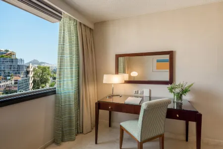 Athenaeum InterContinental