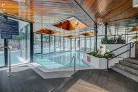 DoubleTree by Hilton Atlanta Windy Hill Ballpark - Pools
