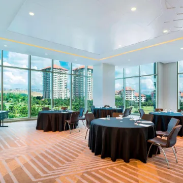 Le Meridien Putrajaya Отели в г. Серданг