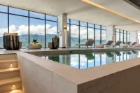 Hilton San Jose la Sabana - Pools