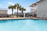 Super 8 by Wyndham Foley - piscine