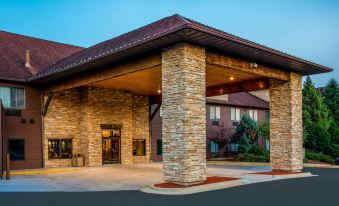 Riverview Inn & Suites, Ascend Hotel Collection