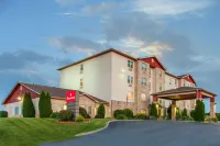 Ramada by Wyndham Sparta/At Speedway Hotel a York Township