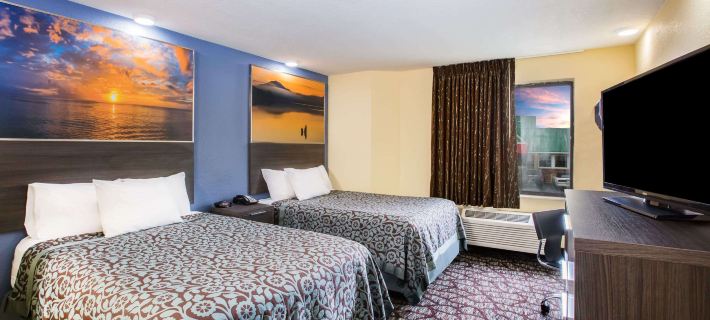 Days Inn by Wyndham Blue Springs Hotels in Jackson County