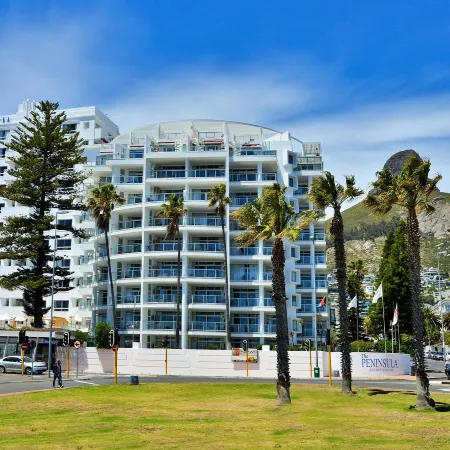 Peninsula All Suite Hotel by Dream Resorts Отели рядом с достопримечательностью «Бантри-Бэй»