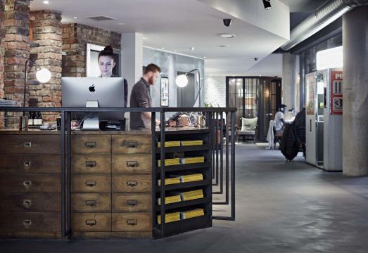 1. 더 혹스턴 쇼디..