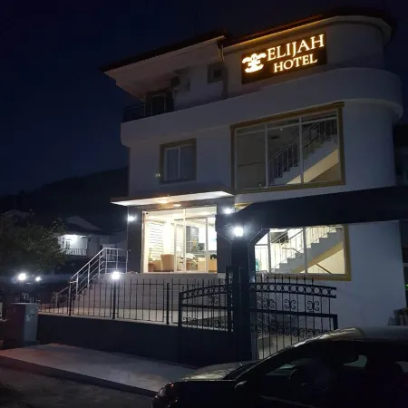 Elijah Hotel