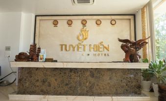 Tuyet Hien Hotel