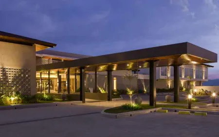 Hotel Santika Premiere Garut
