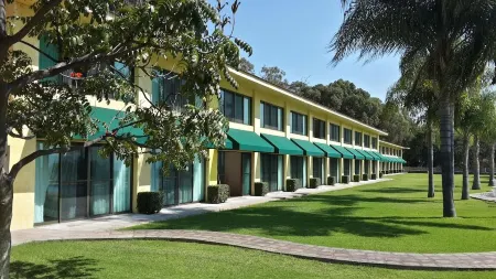 Real de Chapala Отели в г. Ахихик