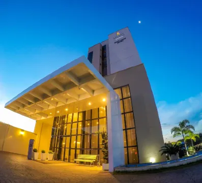 Nobile Suites Gran Lumni