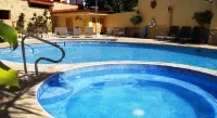 Adventure Inn - Hot Tub
