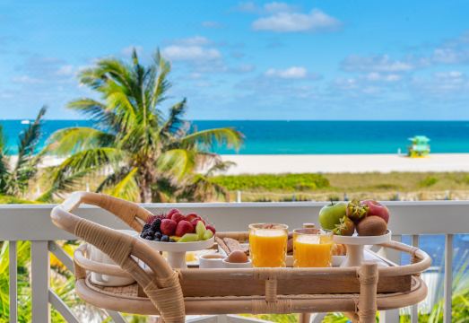 더 사보이 호텔 & 비치 클럽