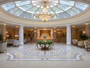 The State Hermitage Museum Official Hotel