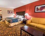Econo Lodge - 2-Star