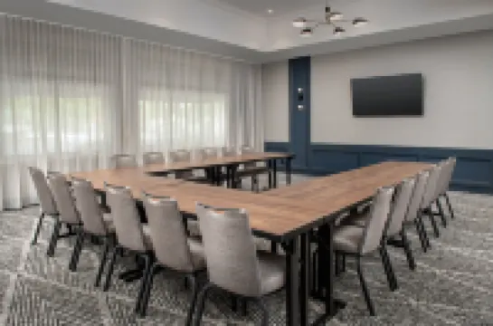 Courtyard Savannah Downtown/Historic District