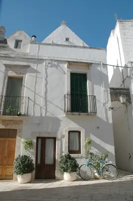Albergo Diffuso Sotto le Cummerse Hotels in Locorotondo