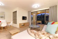 Capri 101 by HostAgents