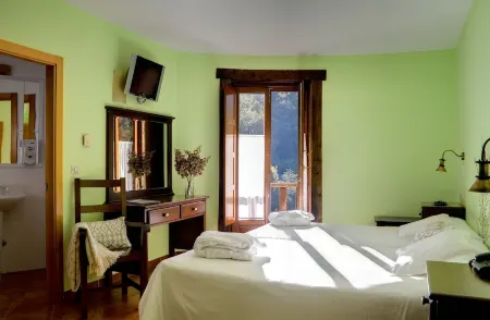 Hotel Balneario Río Pambre