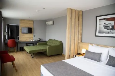 Uzer Otel Hotels near Ciragan Restaurant