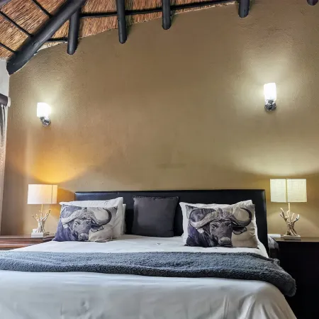 Aerotropolis Guest Lodge
