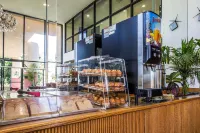 Baymont by Wyndham Ontario - sarapan