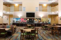 Fairfield Inn & Suites Oakland Hayward - breakfast