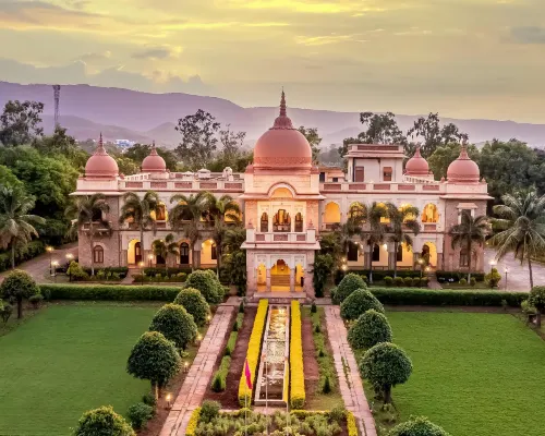 WelcomHeritage Shivavilas Palace, Hampi โรงแรมในเบลลารี