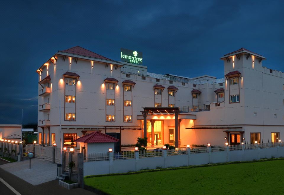 hotel overview picture