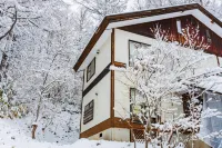 ラ・コリナ　リトリート la Colina Retreat Các khách sạn gần Tangram Ski Circus